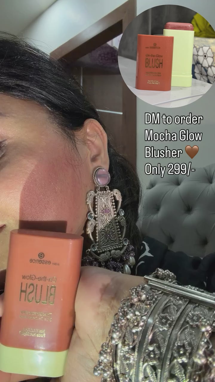 Shiny Essence On-the-Glow Blush - Mocha